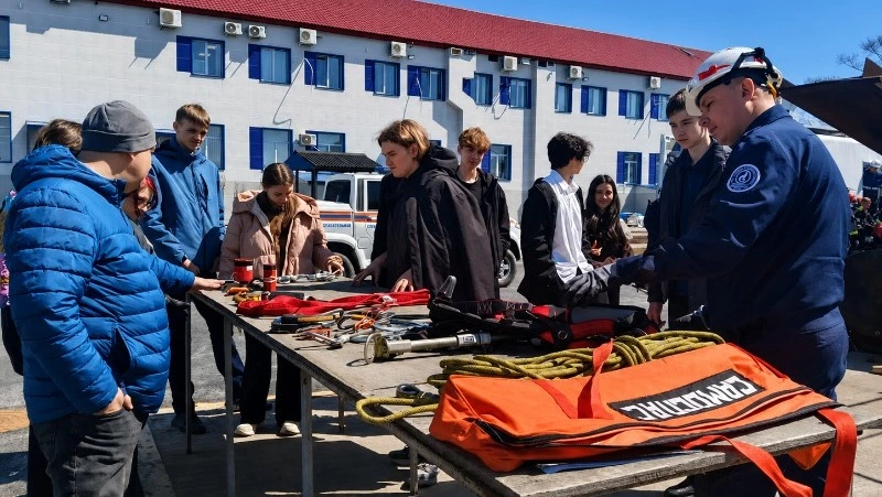 На Сахалине более 1,1 тыс. школьников и студентов познакомились с востребованными профессиями