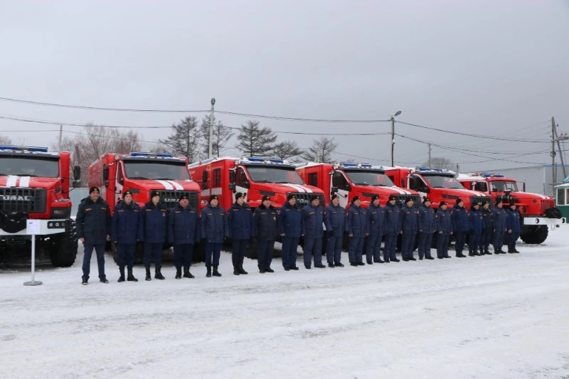 Тымовский пожарно-спасательный  отряд получил новую автотехнику