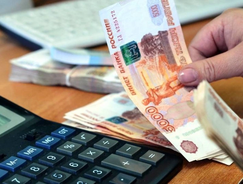 Более 38 тысяч сахалинцев и курильчан получат увеличенные социальные выплаты