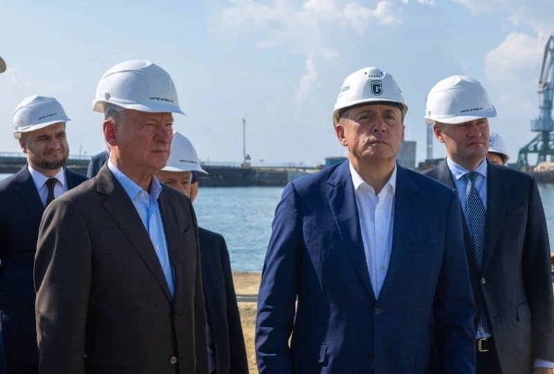 Первый этап реконструкции Корсаковского порта завершат в августе 2026 года