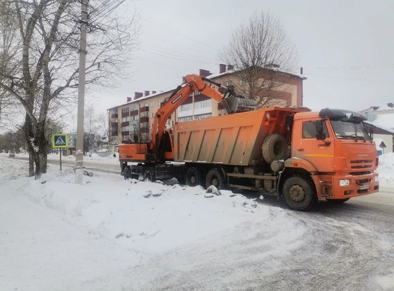 В весну с сухими тротуарами
