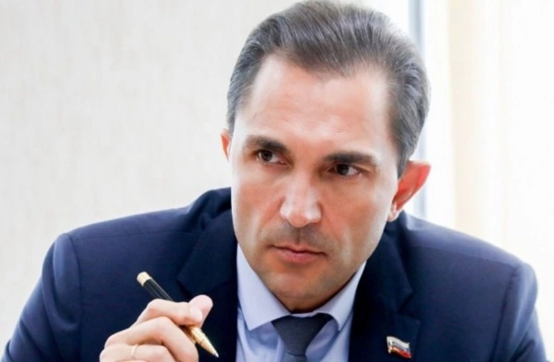 «Нужно слушать людей»: Андрей Хапочкин рассказал, чему его научила работа депутата 29