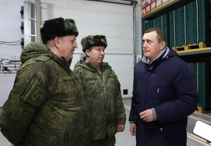 Сахалинская область передала в зону СВО необходимые бойцам технику и снаряжение