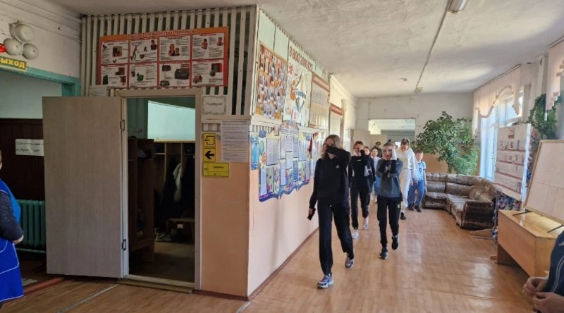 Для безопасного пребывания в школе