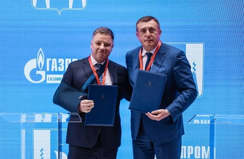 Сахалинское правительство и «Газпром газомоторное топливо» переводут островной транспорт на газ