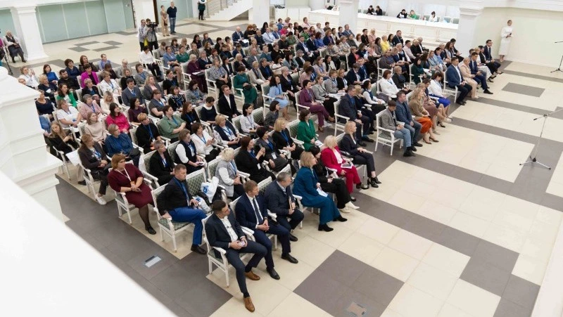 Форум «Образование — энергия будущего» начал работу в Сахалинской области