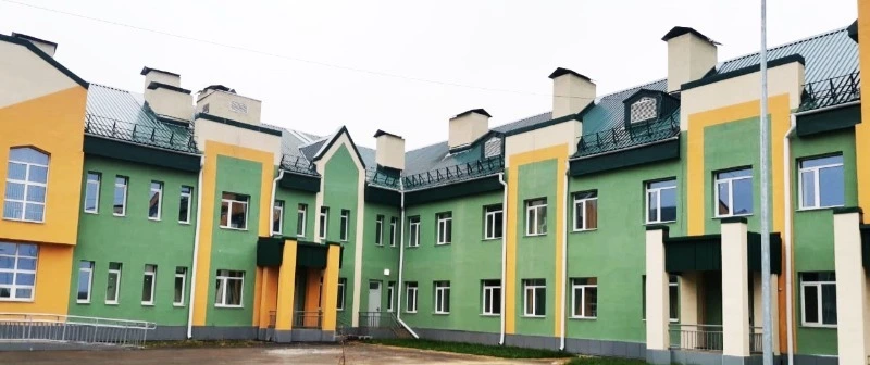 Новая школа готова распахнуть свои двери для учащихся в Кировском