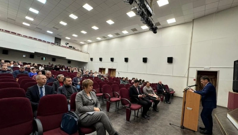 Мэр встретился с жителями районного центра