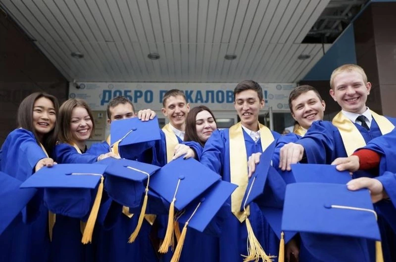Студенты сахалинских вузов могут получить компенсацию расходов на оплату обучения
